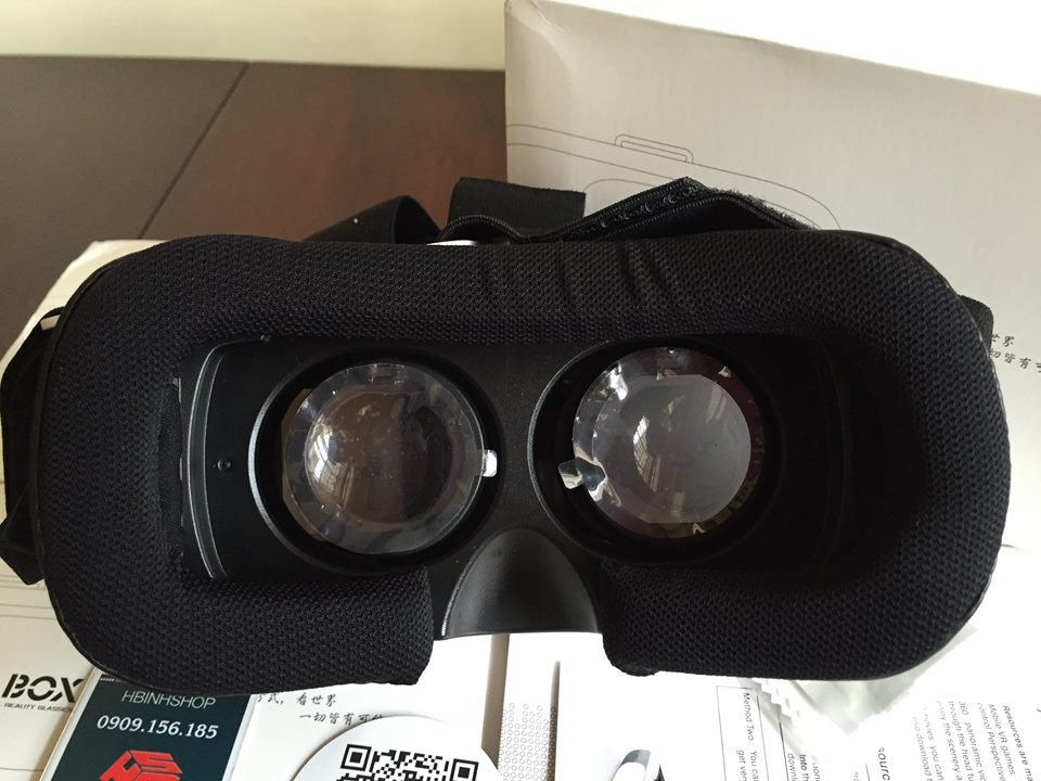 Kính thực tế ảo VR BOX 2 và Tay cầm chơi Game Bluetooth VR Case - 2
