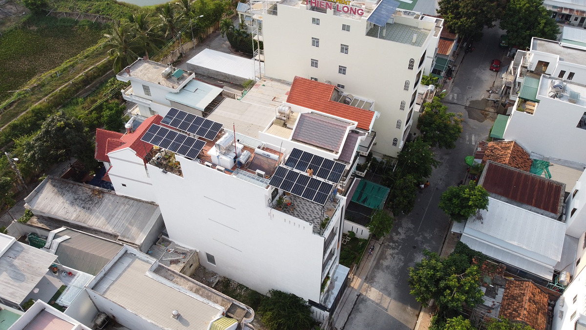 Công trình điện mặt trời 3 pha 10kw bám tải tại Vĩnh Hoà, Nha Trang