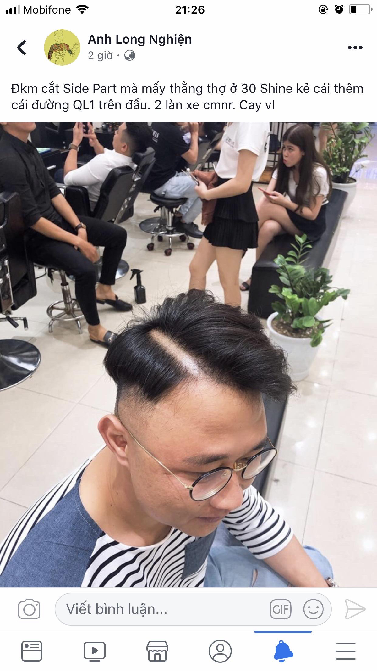 Hình cắt tóc nam Hà Nội: Những bức ảnh về cắt tóc nam đang \
