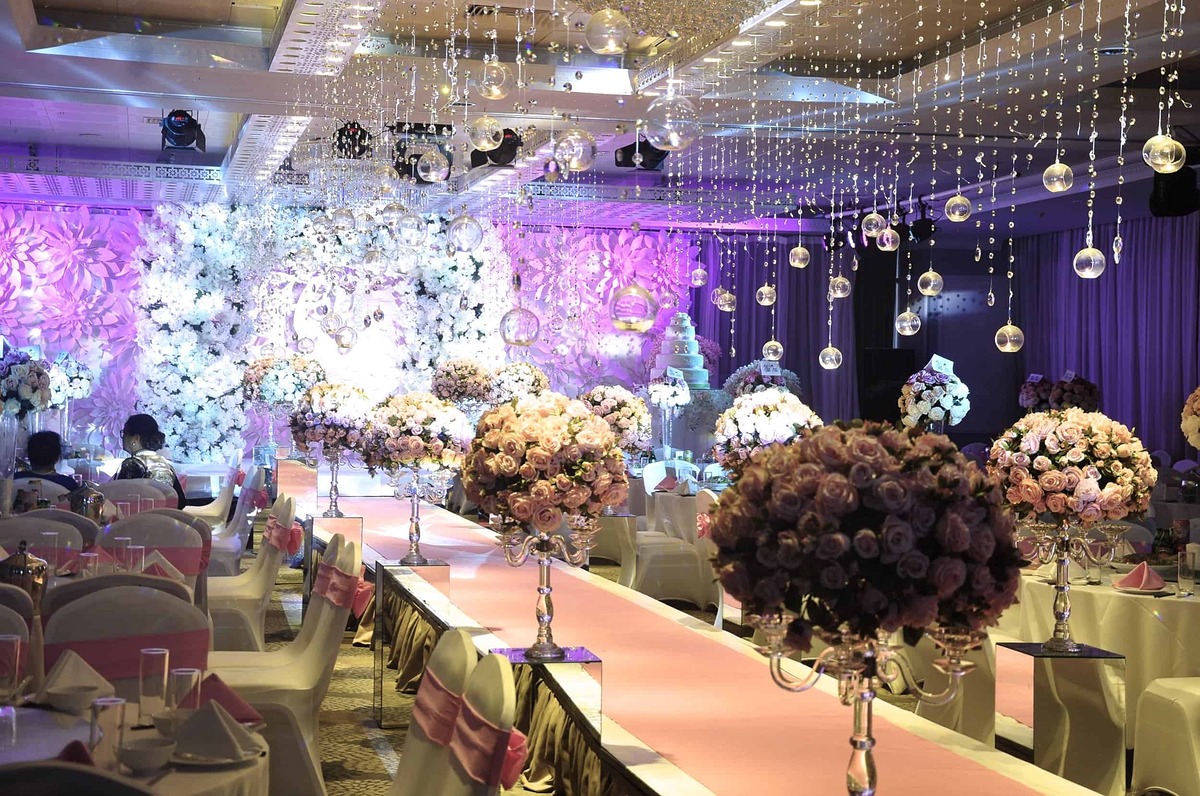 Danh sách 10 nhà hàng tiệc cưới sang trọng tại Hà Nội